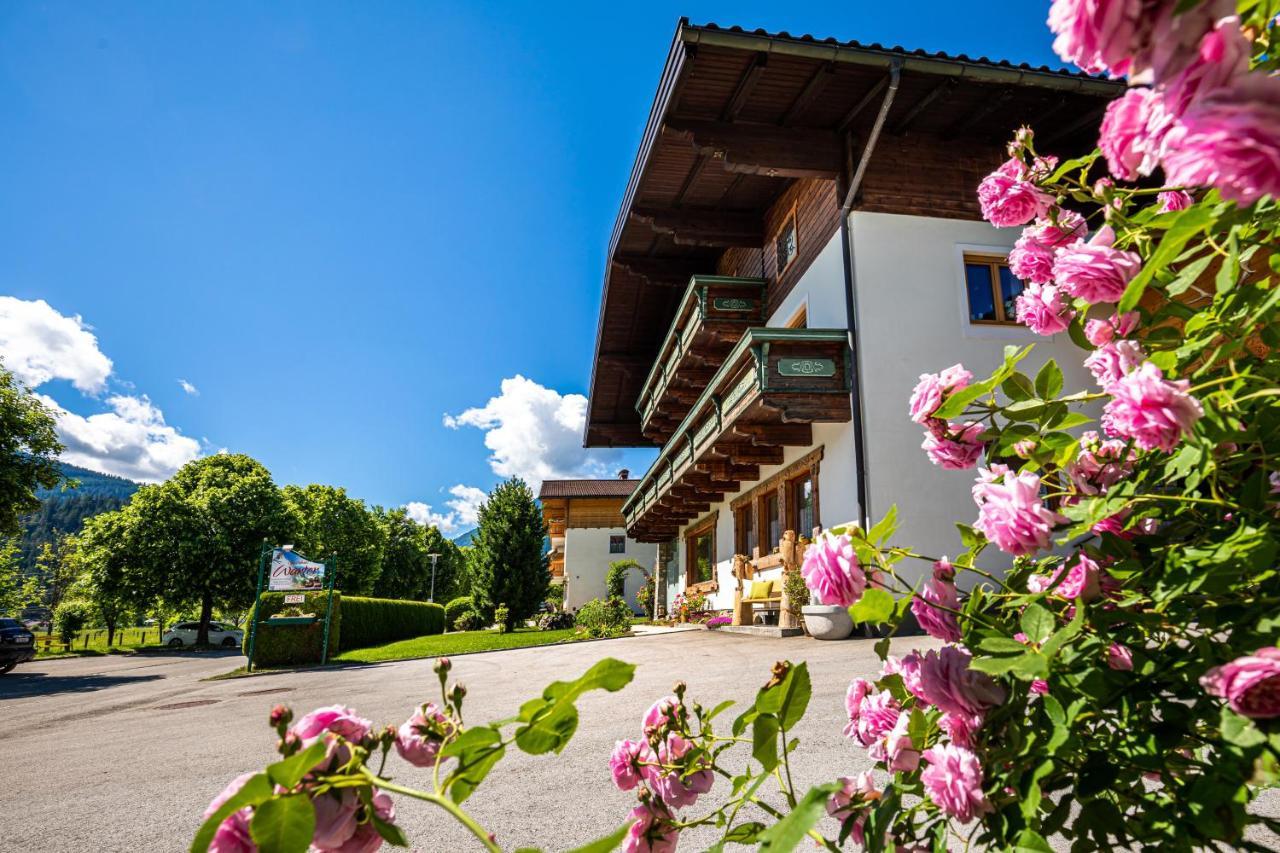 Holiday Im Gaestehaus Warter In Altenmarkt Altenmarkt im Pongau Bagian luar foto